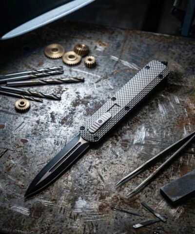 Benchmade Damalı Kabze Siyah Namlu OTF Önden Çıkmalı Otomatik Çakı