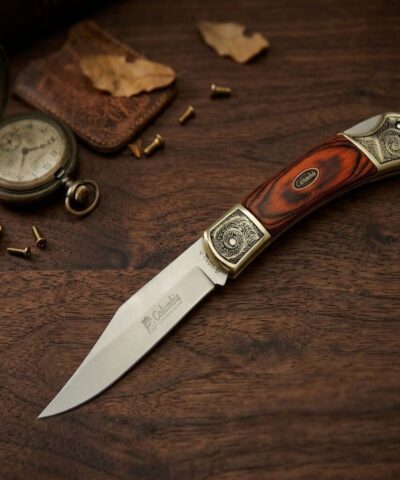 Columbia Company A1010-A İşlemeli Ahşap Kabze Kamp Çakısı