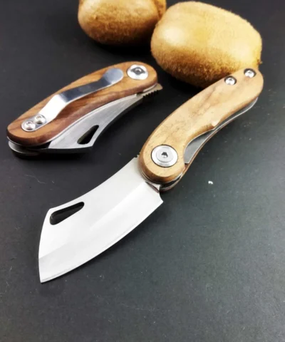 El Yapımı Ceviz Sap Tanto Cep Çakısı